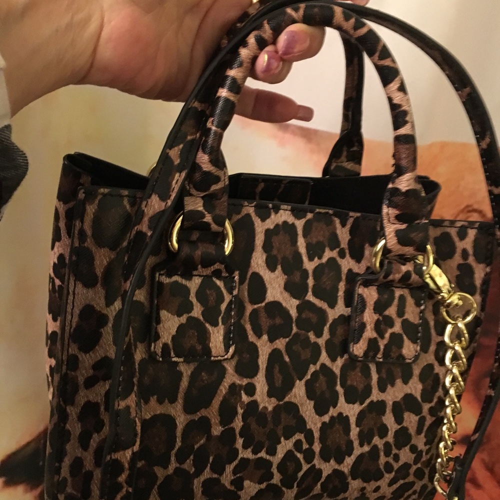 Purse - Picture 3 of 3